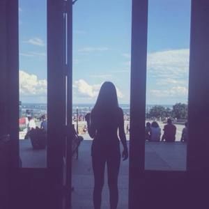 Meet your Posher, Julia